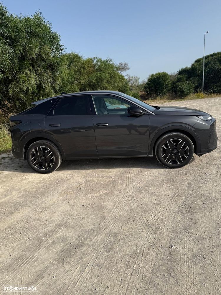 Peugeot 3008 1.2 Hybrid Allure e-DCS6 - 3