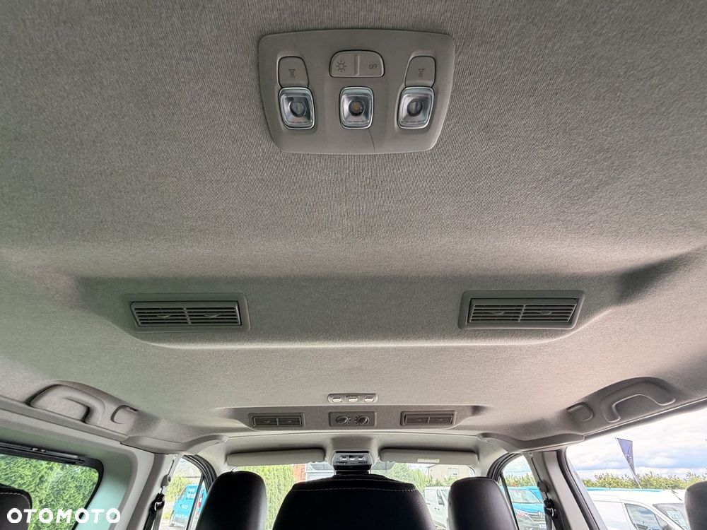 Renault Trafic - 29