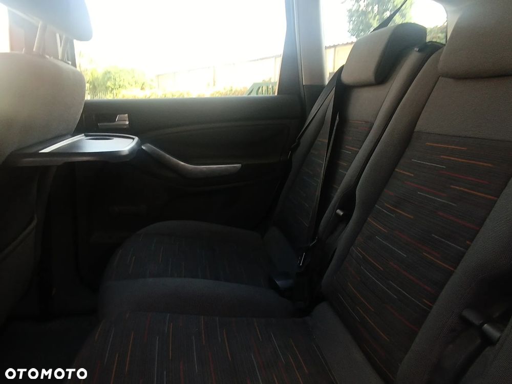 Ford C-MAX 2.0 TDCi Trend - 18