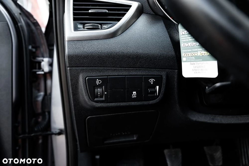 Hyundai Veloster 1.6 GDI Style - 17