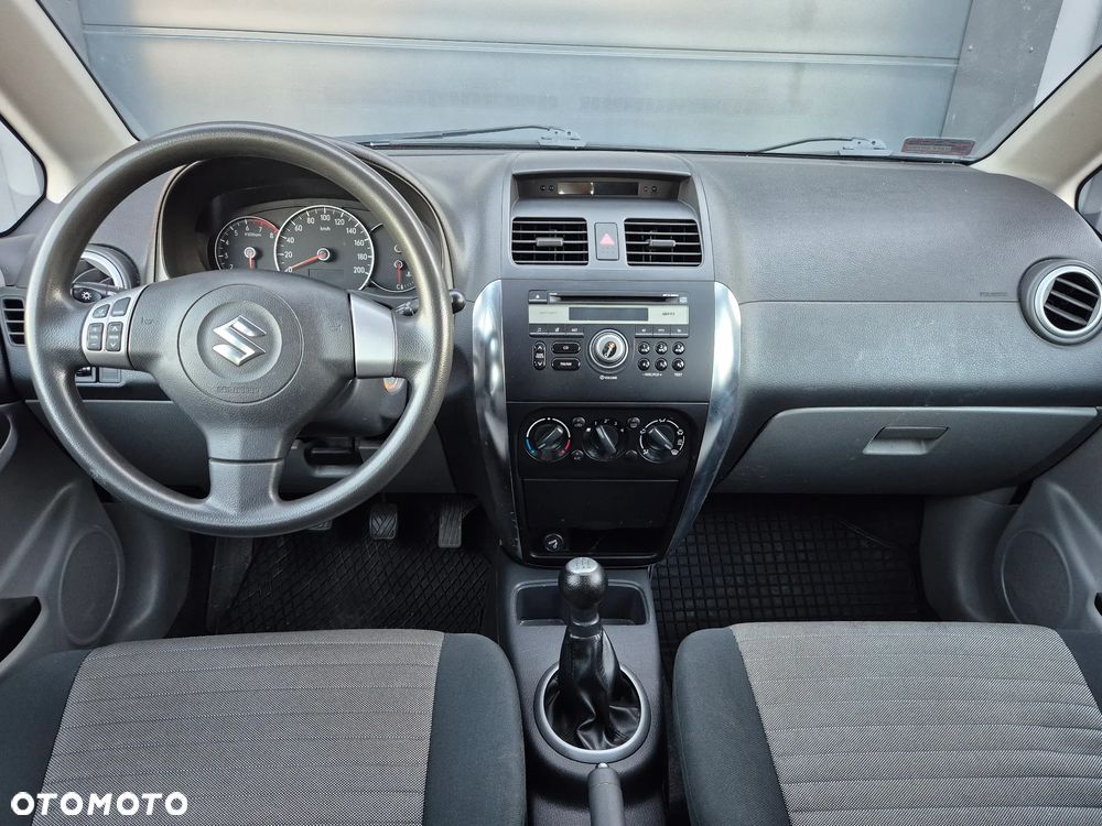 Suzuki SX4 1.6 GS / Premium 4WD - 19