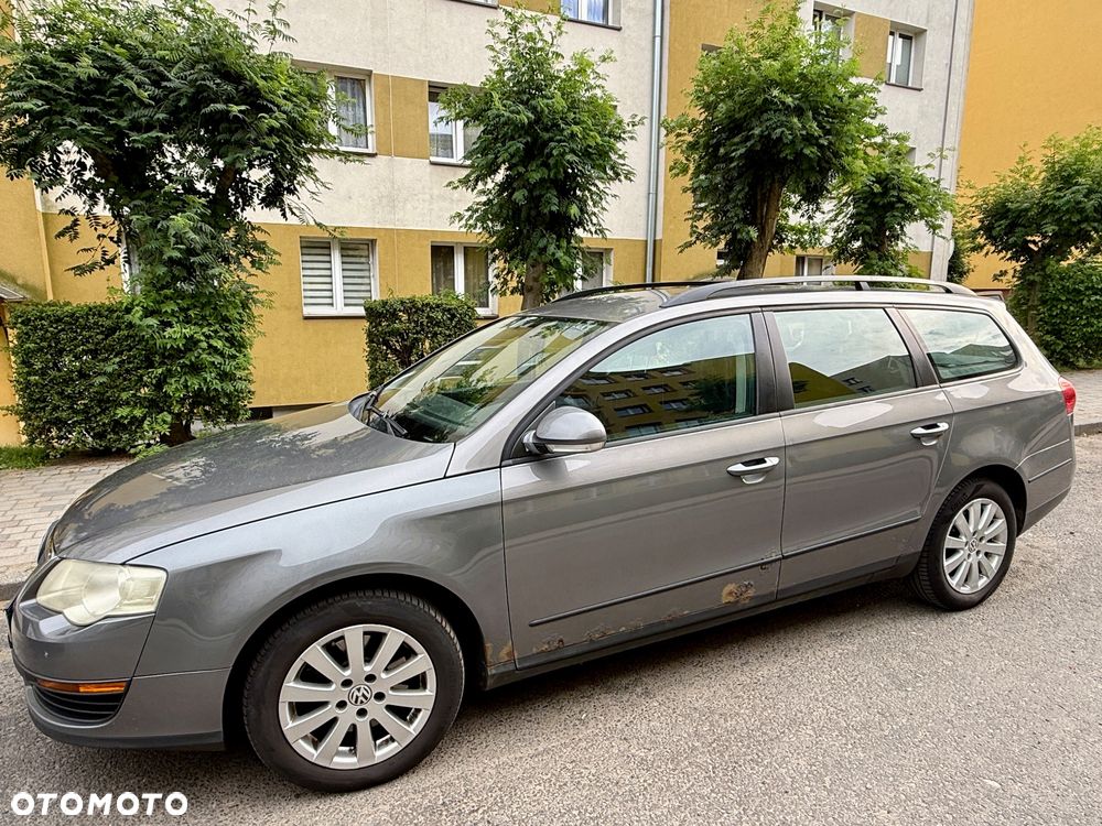 Volkswagen Passat 1.9 TDI Trendline - 5