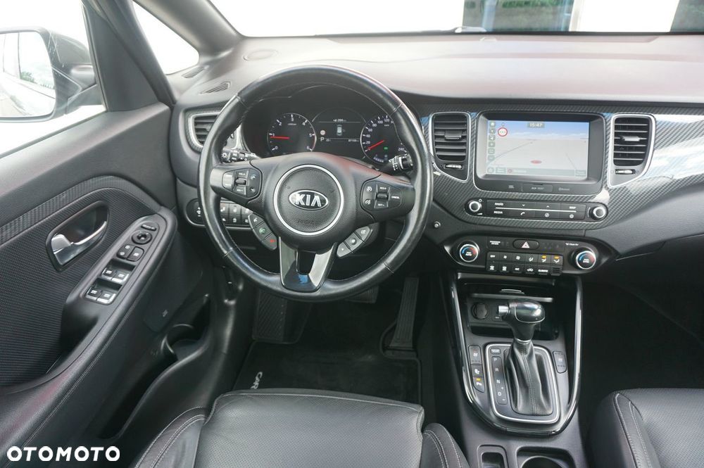 Kia Carens 1.7 CRDi Business Line 7os 7DCT - 14