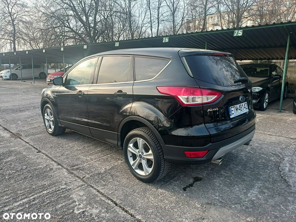 Ford Kuga 1.6 EcoBoost 2x4 Titanium - 8