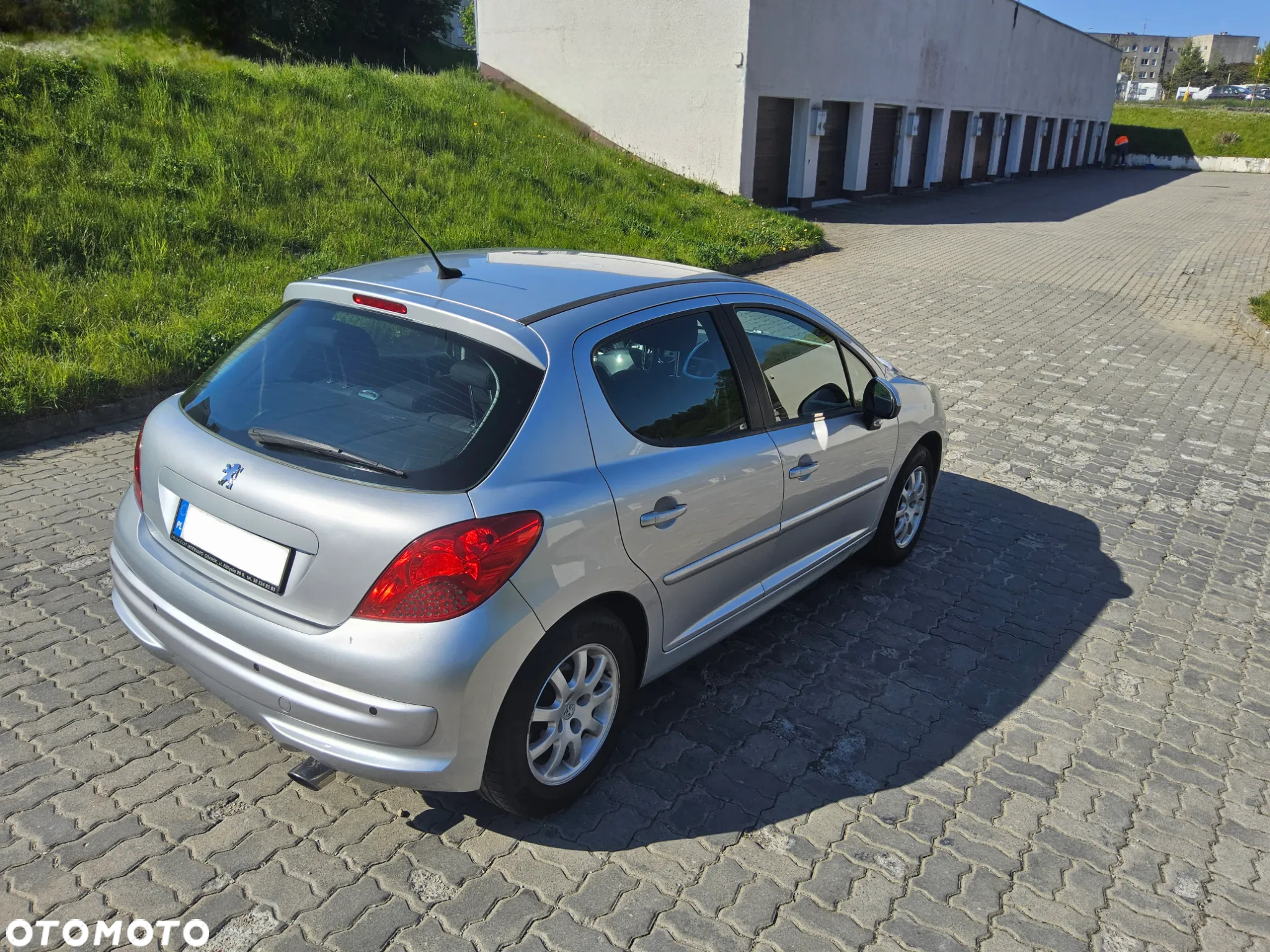 Peugeot 207 1.6 HDi Trendy - 4