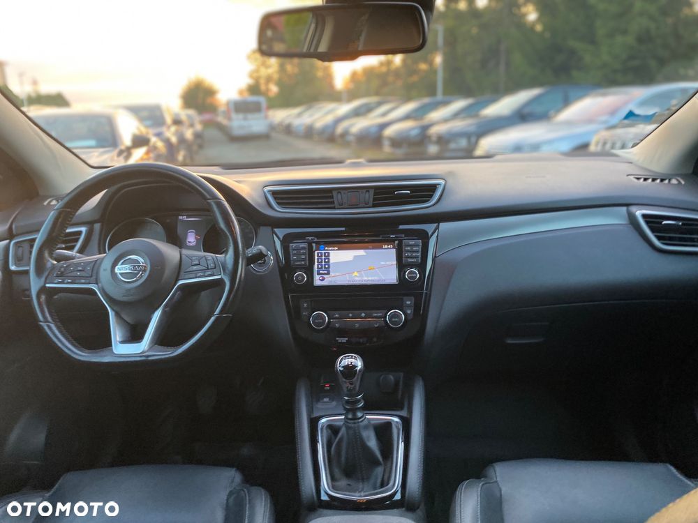 Nissan Qashqai 1.6 DIG-T Tekna+ - 32