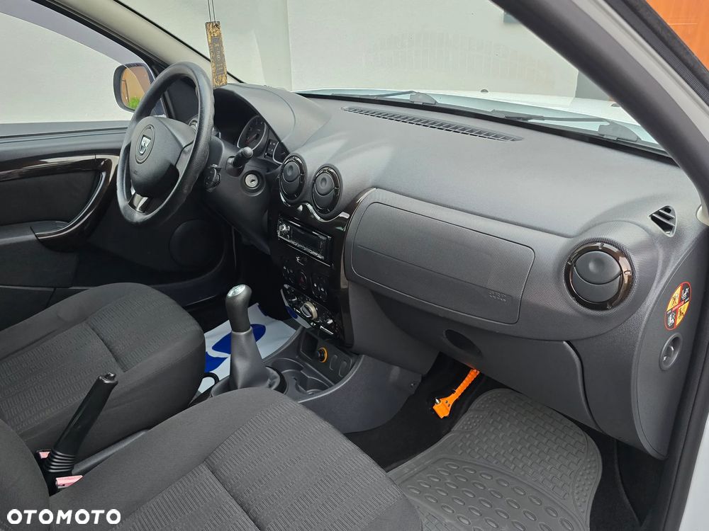 Dacia Duster 1.6 16V 4x2 Ice - 24