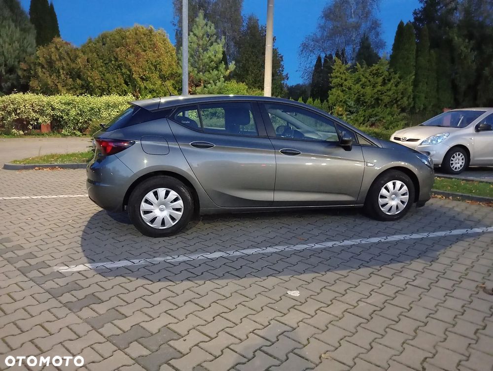 Opel Astra V 1.5 CDTI Edition S&S - 3