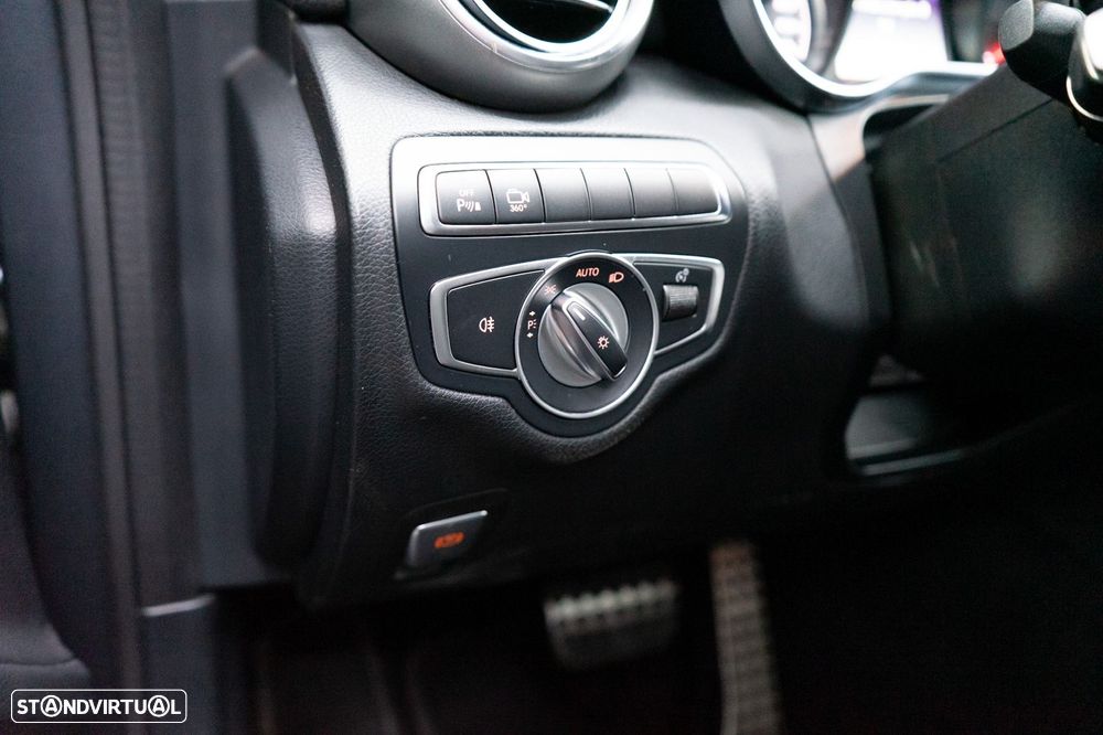 Mercedes-Benz C 43 AMG 4Matic 9G-TRONIC - 28