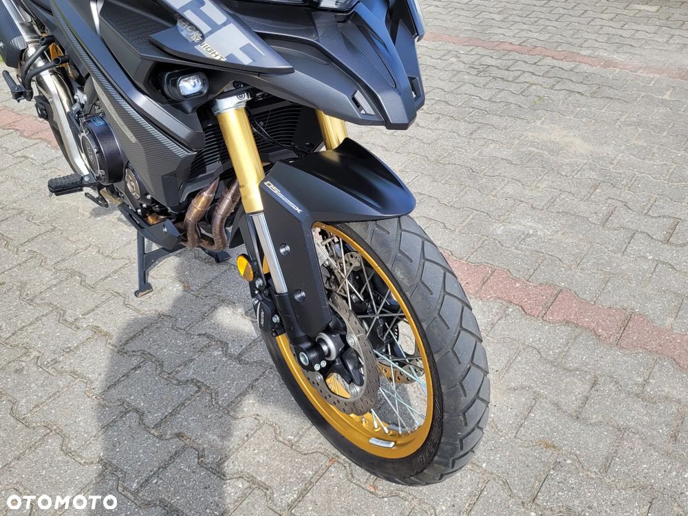 VOGE 525DSX - 7
