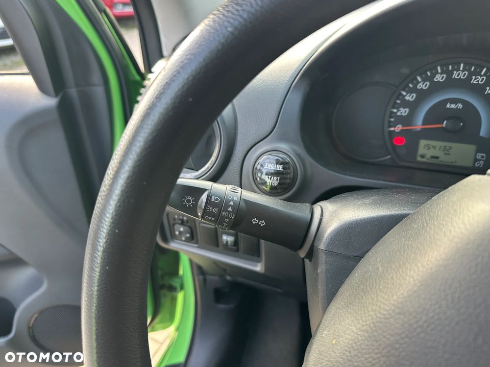 Mitsubishi Space Star - 10