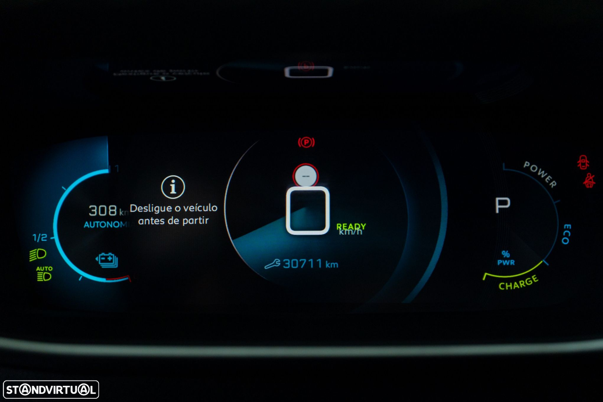 Peugeot e-2008 GT Pack - 28