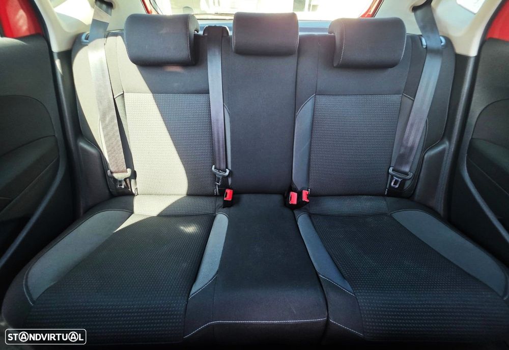 VW Polo 1.6 TDI Highline - 13