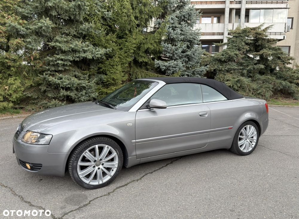 Audi A4 Cabrio - 9