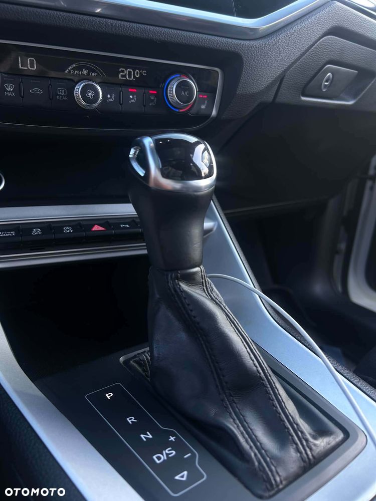 Audi Q3 40 TFSI Quattro S tronic advanced - 10
