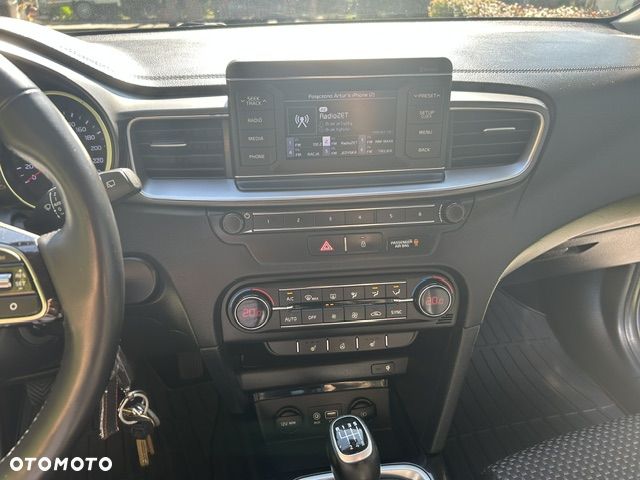 Kia Ceed 1.4 L Business Line - 25