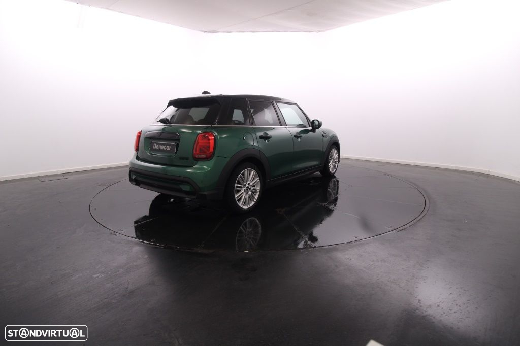 MINI 5 Portas Cooper Classic Auto - 7