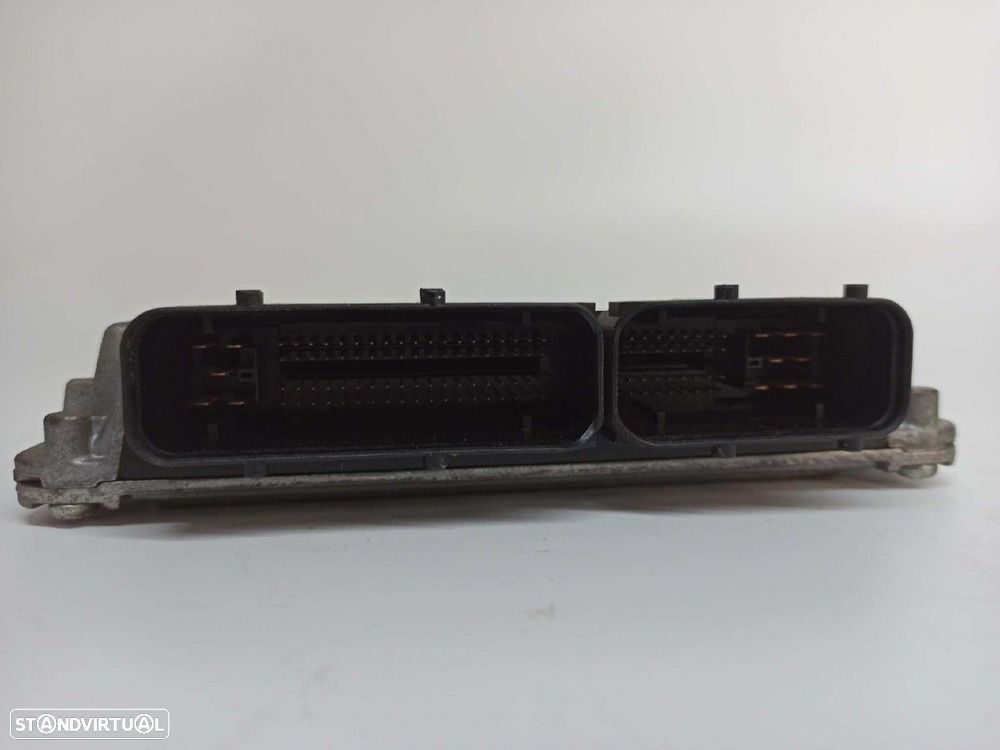 CENTRALINA DO MOTOR UCE SKODA FABIA (6Y2/6Y3) CLASSIC - 4