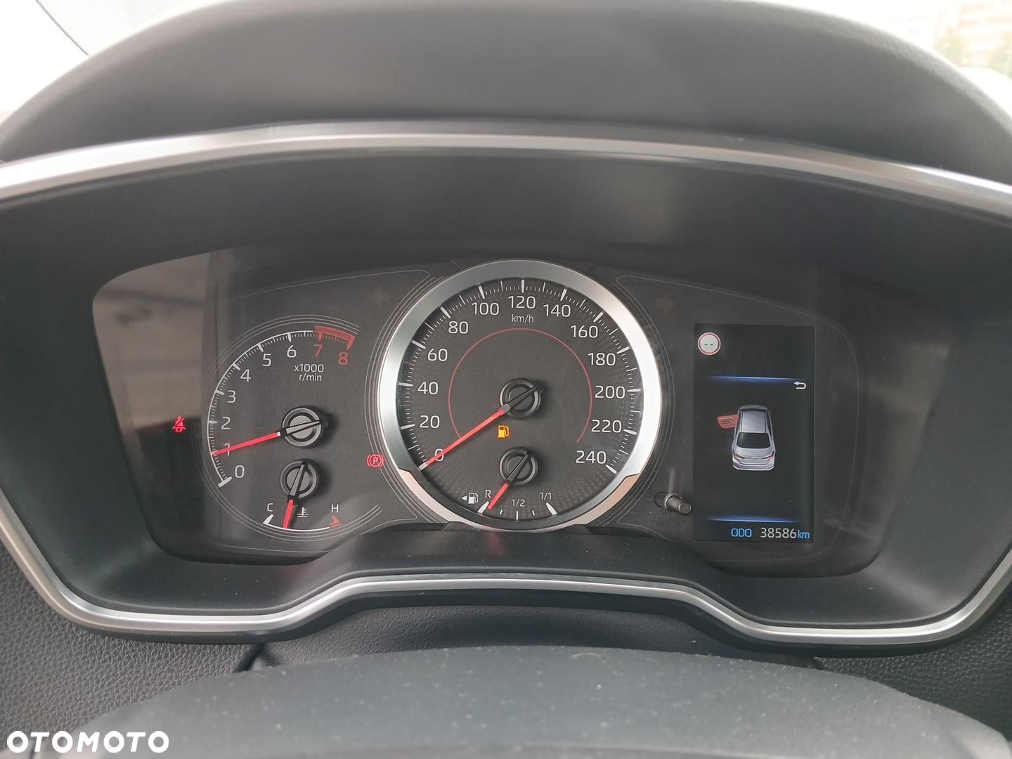 Toyota Corolla - 24