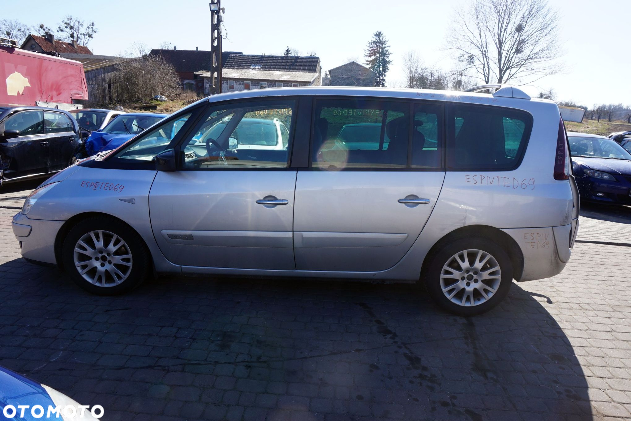RENAULT ESPACE GRAND IV PH2 LIFT  TED69 2.0 DCI KM SREBRNY na części - 2