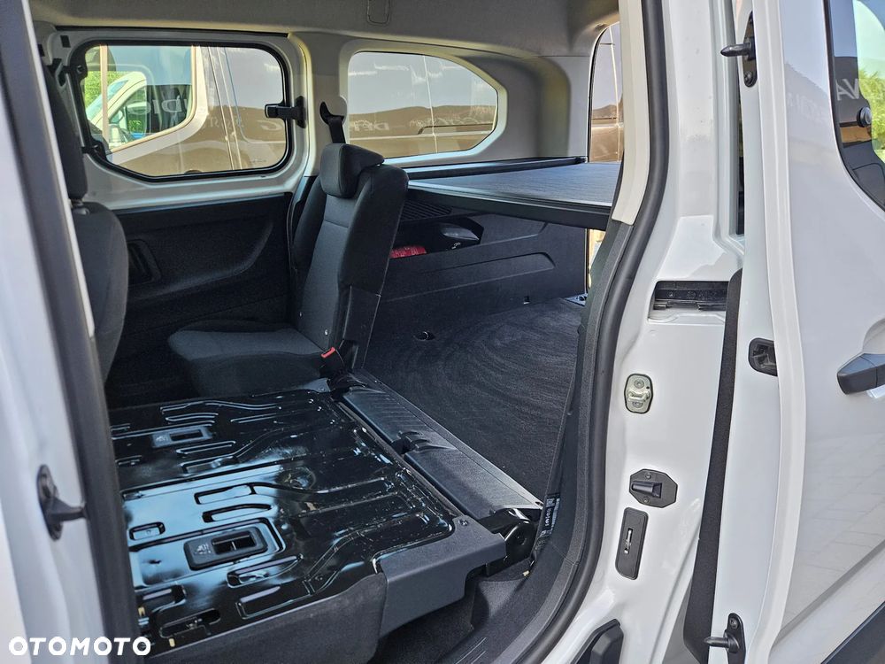 Toyota Proace City Verso Long 1.5 D-4D Business - 24
