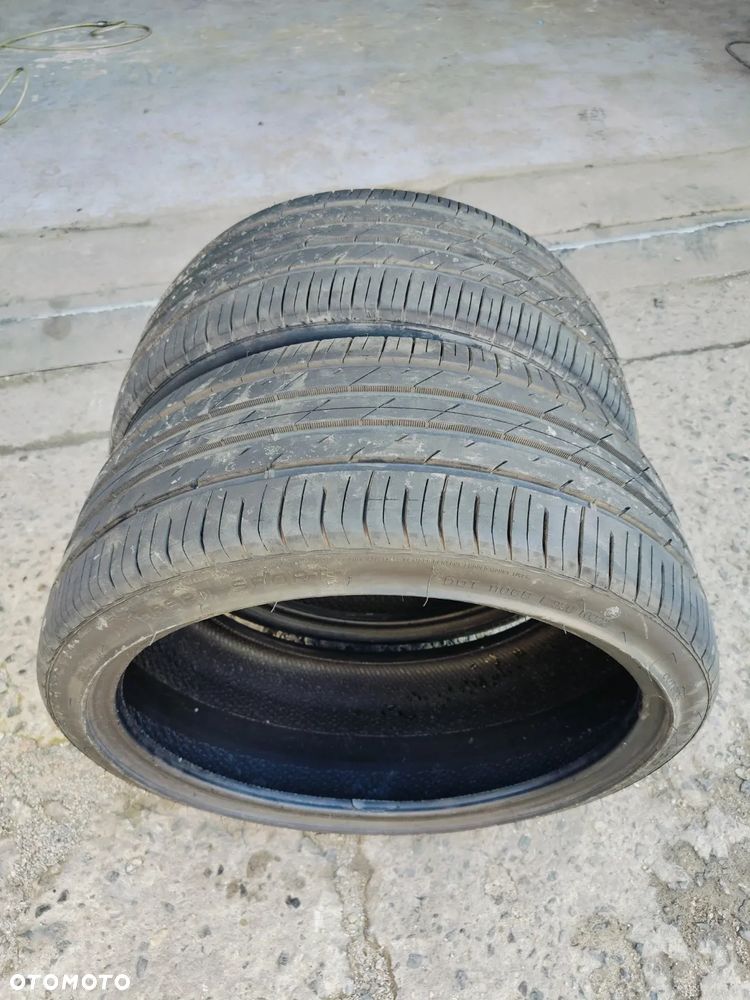 Opony 2szt 245/35 ZR19 93Y