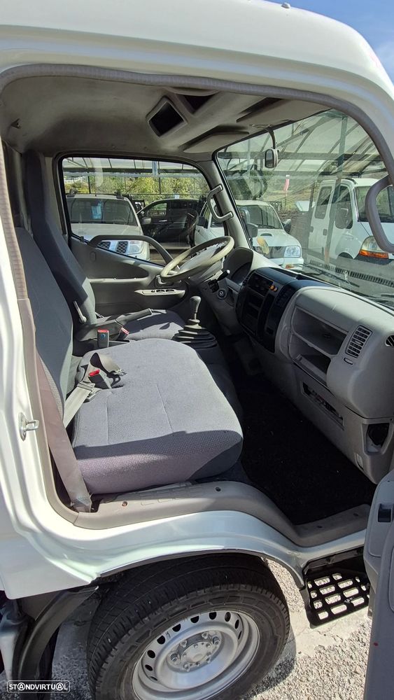 Toyota DYNA 35.23 - 4