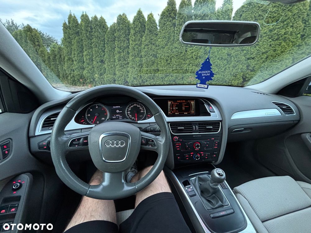 Audi A4 Avant 3.0 TDI DPF quattro Ambiente - 7