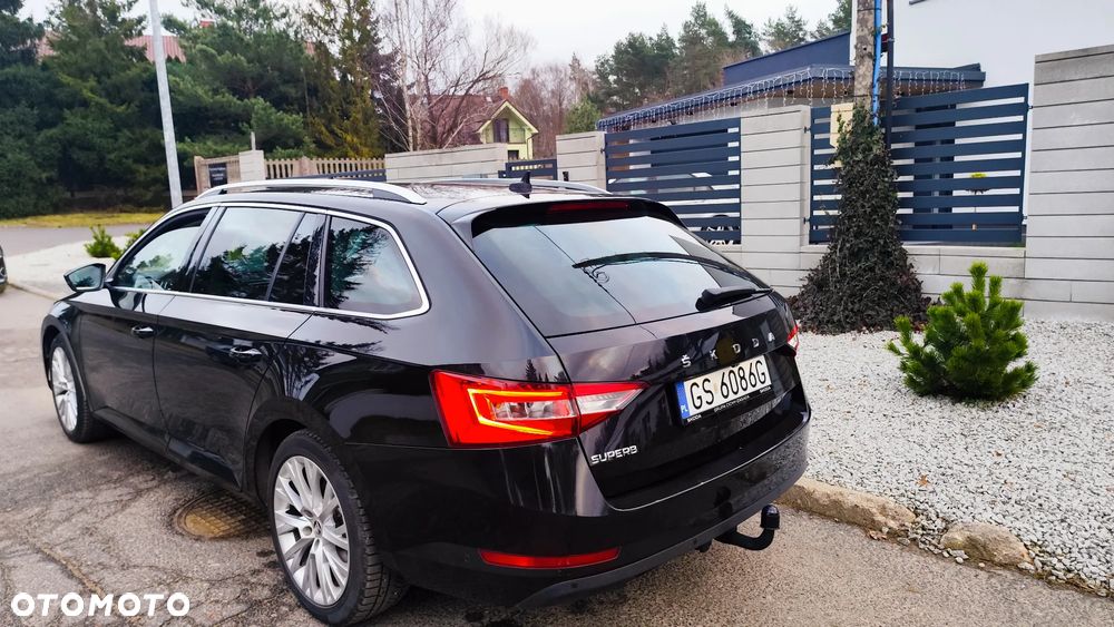 Skoda Superb ver-1-5-tsi-style - 12