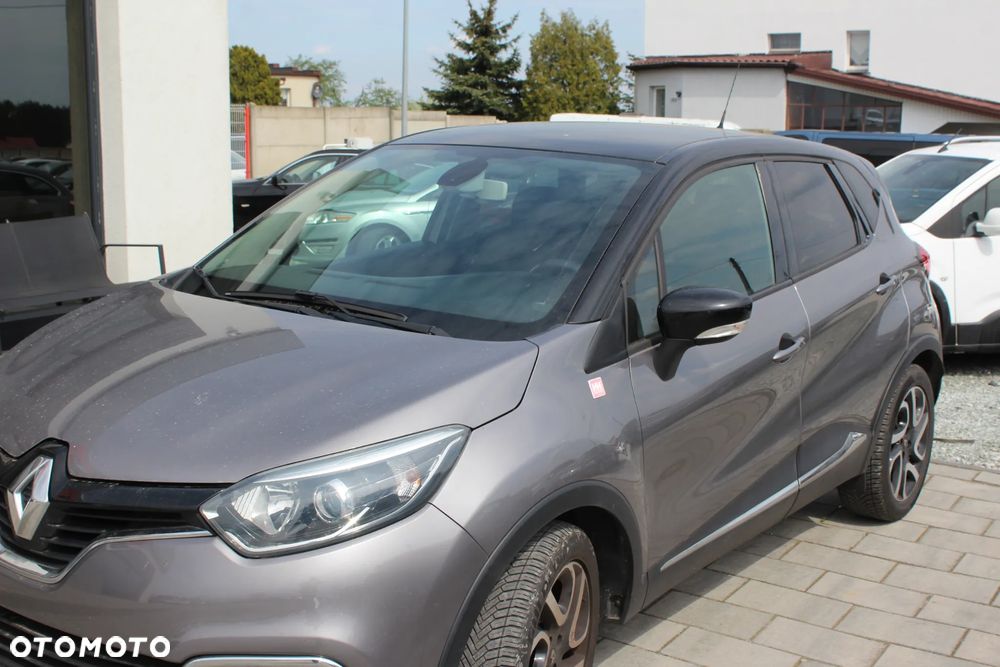 Renault Captur TCe 120 EDC Helly Hansen - 12