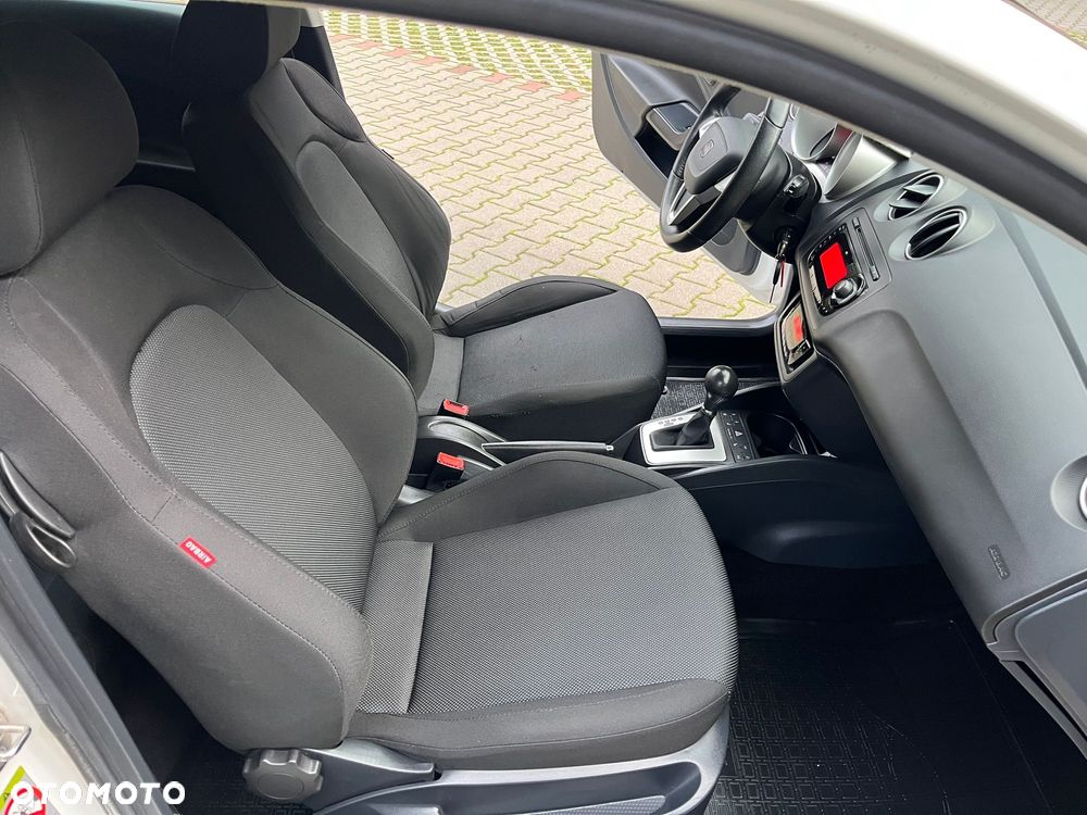 Seat Ibiza SC 1.6 16V DSG Style - 14
