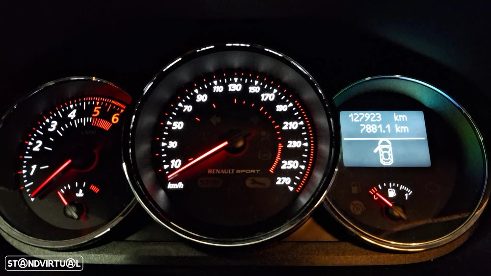 Renault Mégane Sport Tourer 1.5 dCi GT Line SS — fotografia 11