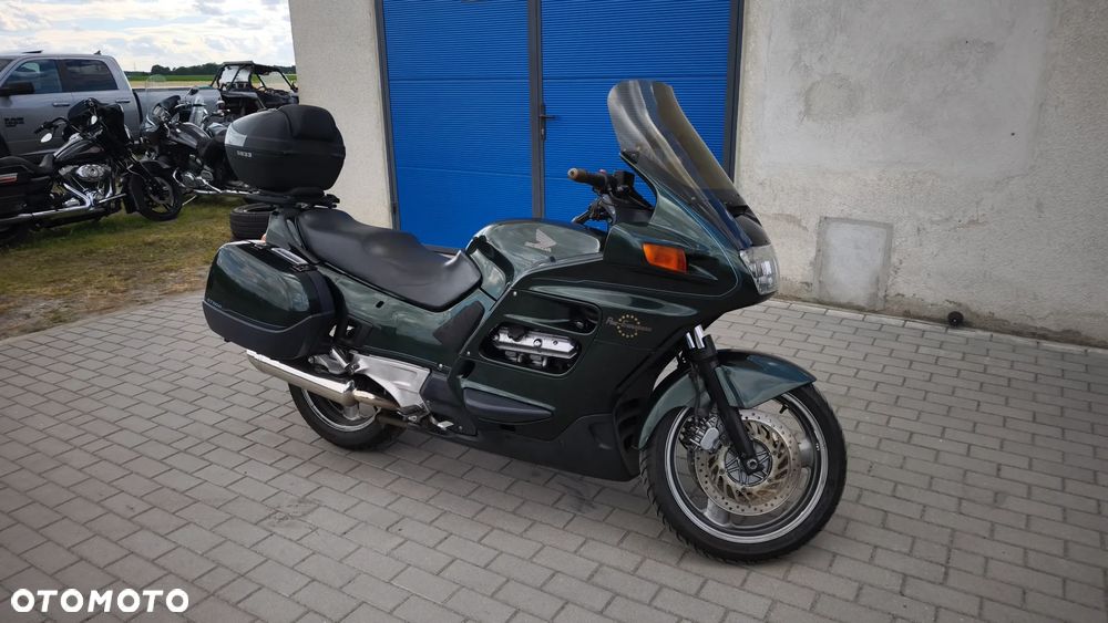 Honda ST - 4