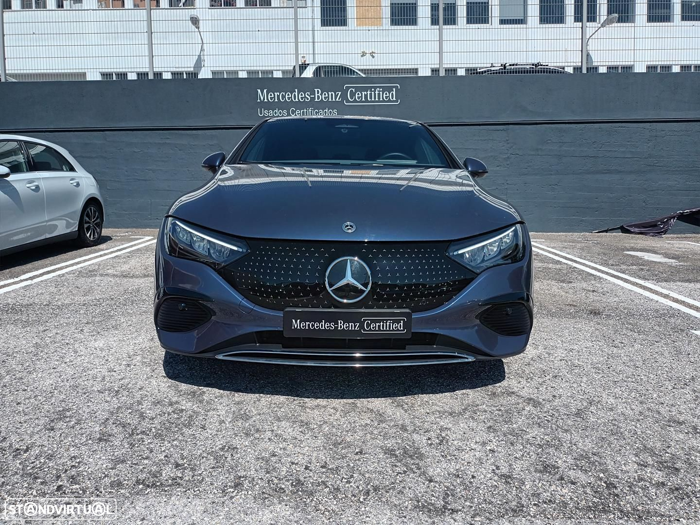 Mercedes-Benz EQE 350 - 2