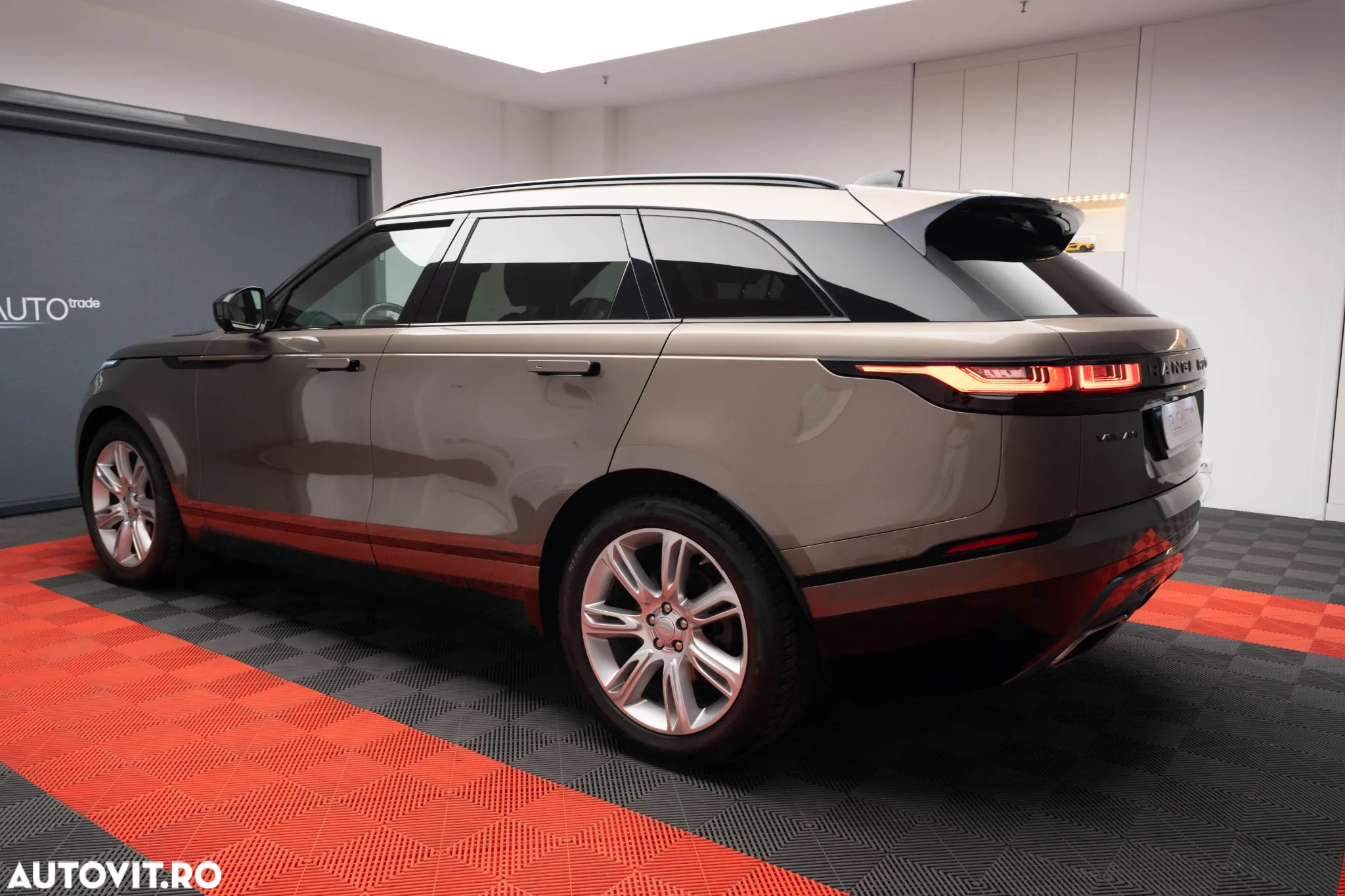 Land Rover Range Rover Velar 2.0 R-Dynamic - 7