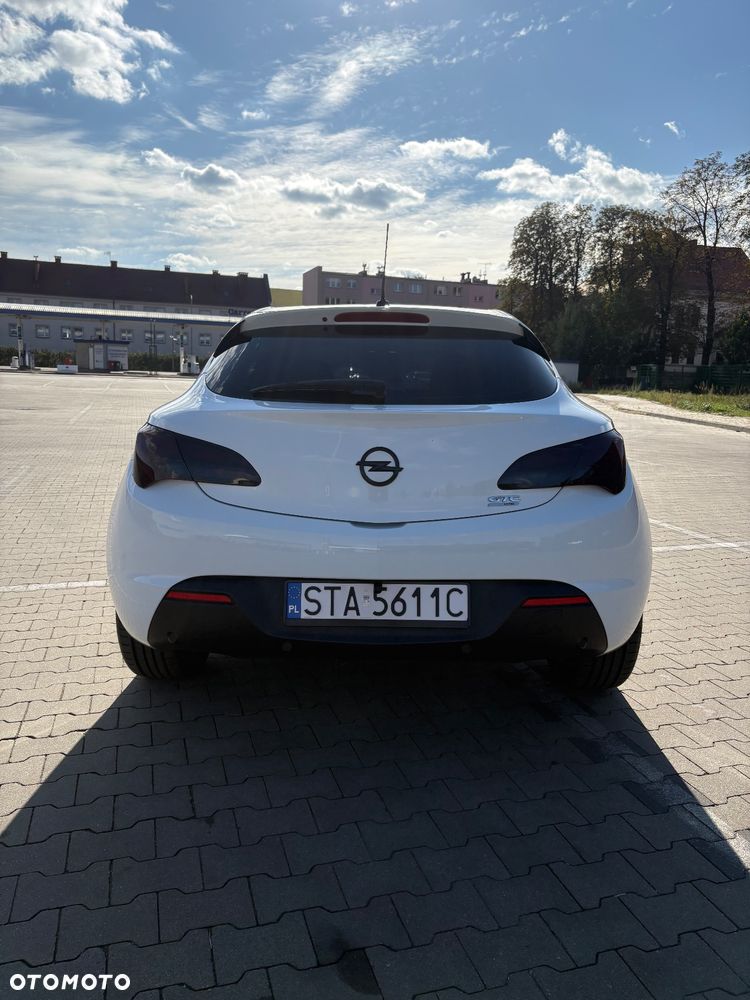 Opel Astra GTC 1.4 Turbo - 6