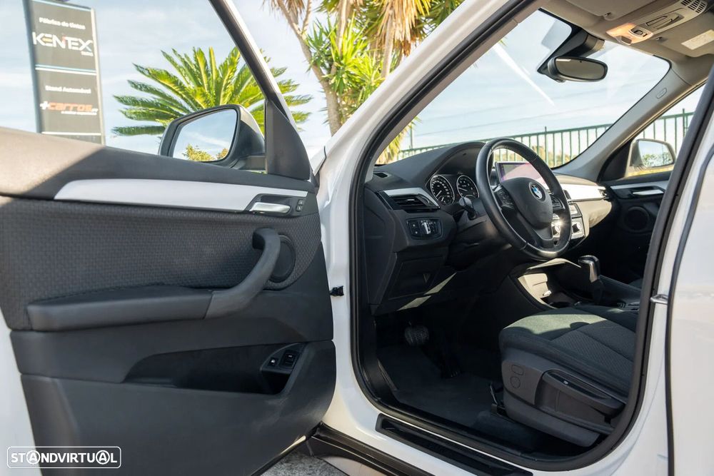 BMW X1 25 e xDrive - 12