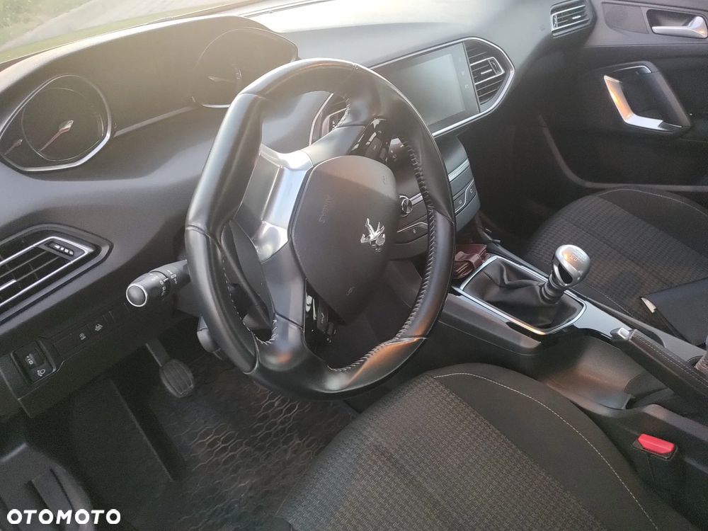 Peugeot 308 2018