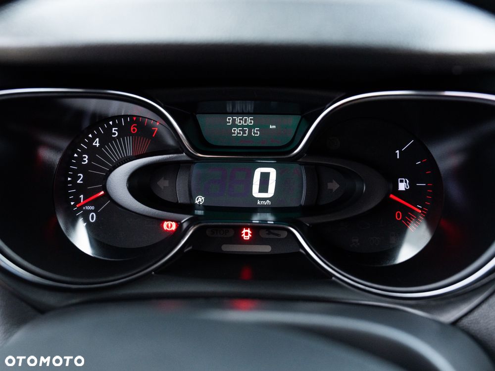 Renault Captur ENERGY TCe 120 Intens - 33