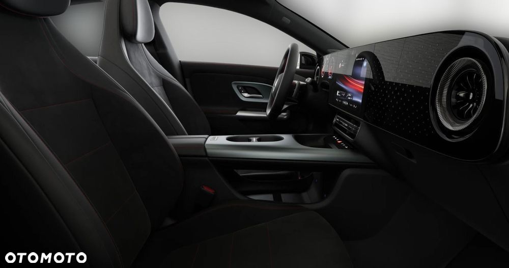 Mercedes-Benz CLA 200 mHEV 8G-DCT - 11