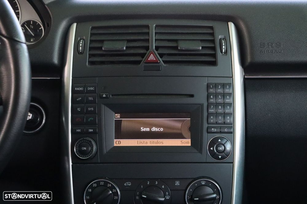 Mercedes-Benz B 180 CDi - 12