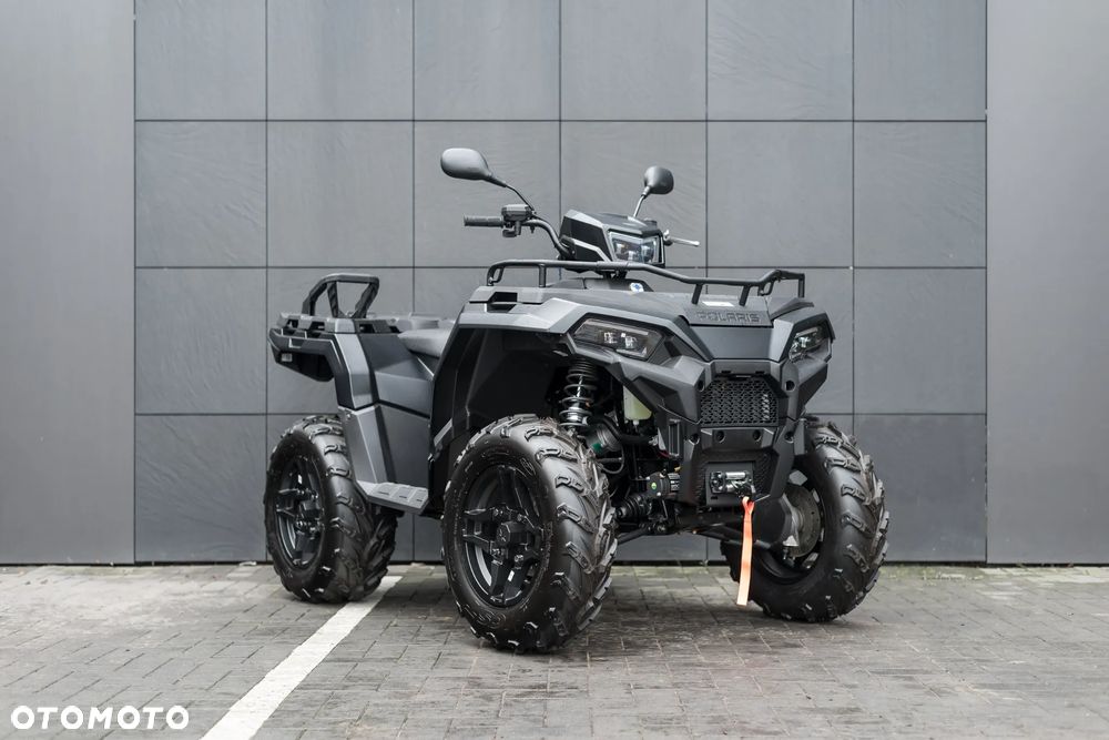 Polaris Sportsman - 1