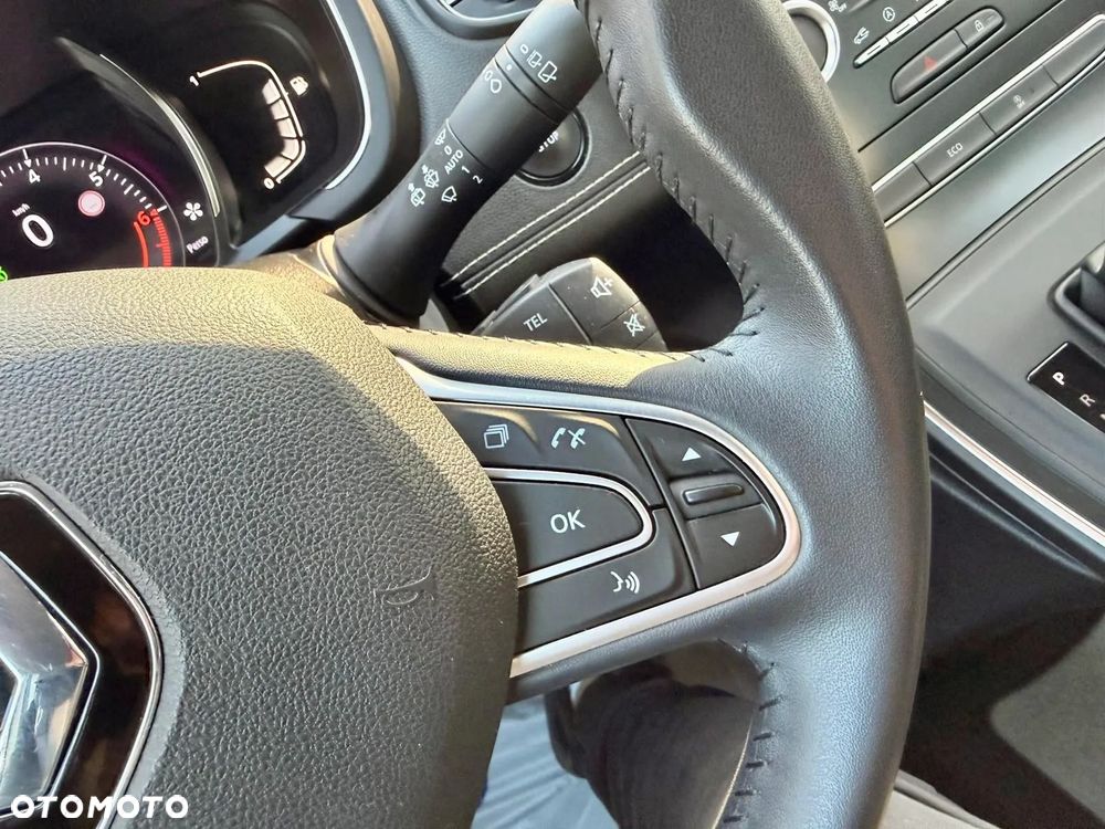 Renault Grand Scenic TCe 140 GPF EDC INTENS - 28