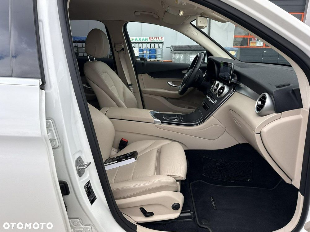 Mercedes-Benz GLC 220 d 4-Matic - 21