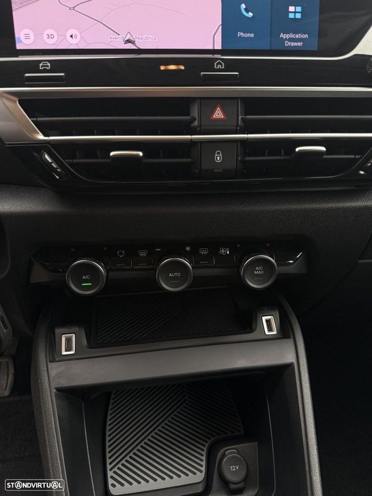 Citroën C4 1.2 PureTech Shine EAT6 - 13