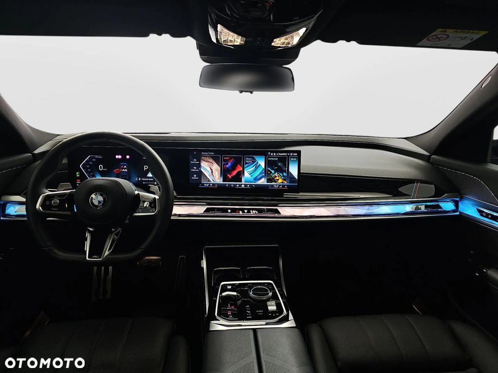 BMW Seria 7 - 26