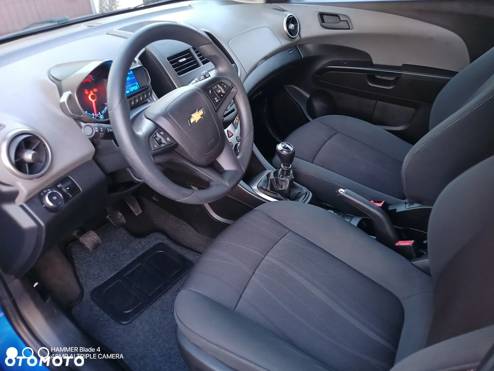 Chevrolet Aveo 1.2 LT - 9