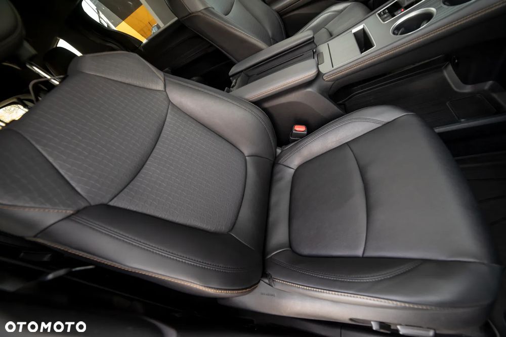 Toyota Sienna - 36