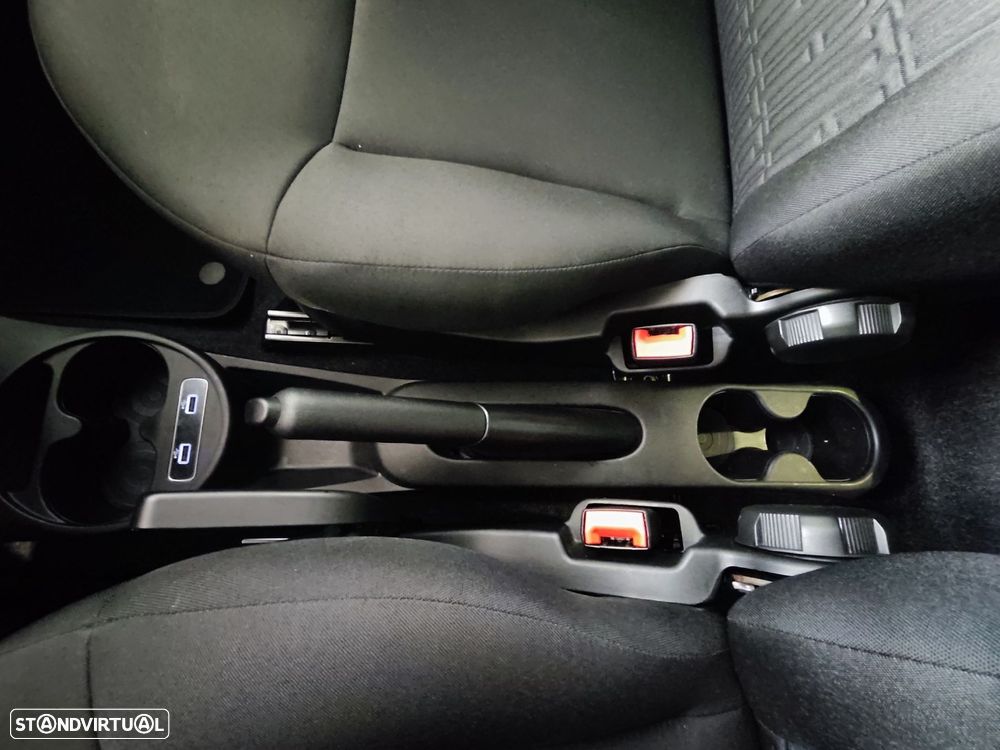Fiat 500C 1.0 Hybrid - 22
