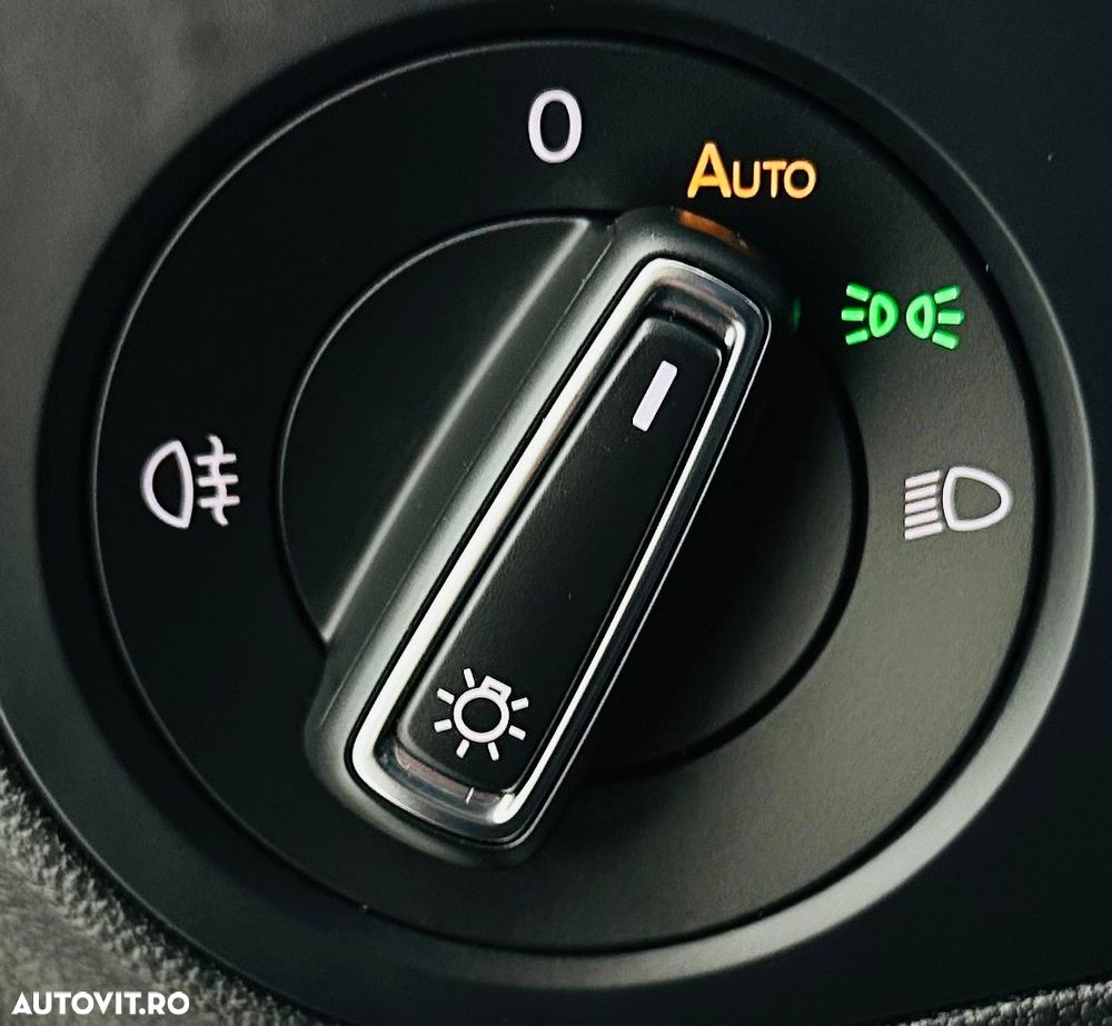 Volkswagen Tiguan 2.0 TDI DSG Life - 12